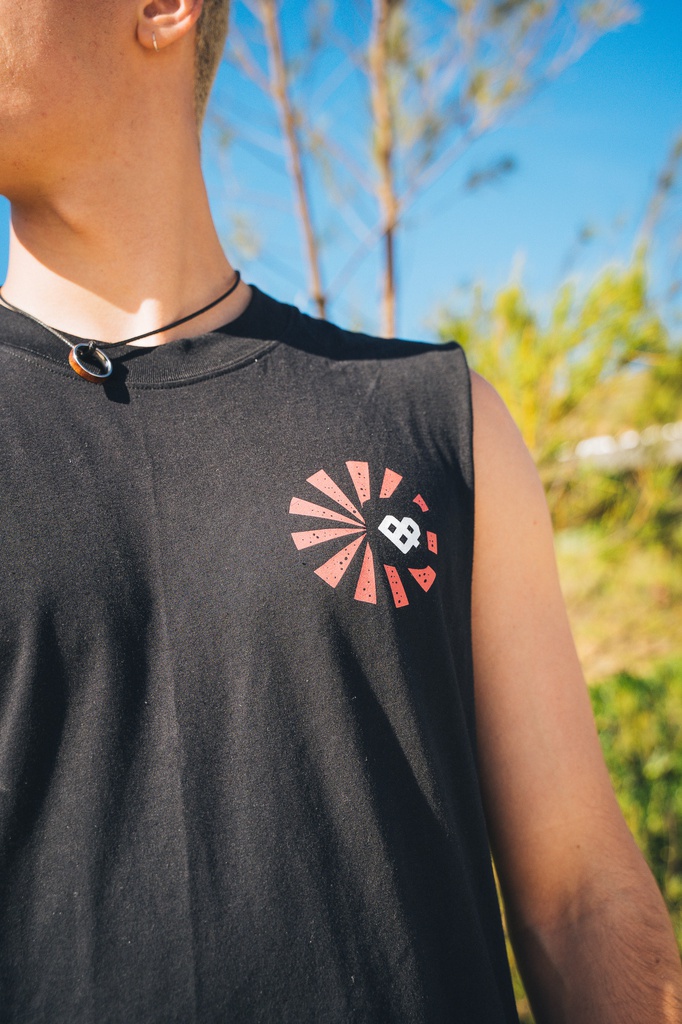 REMERA SIN MANGA RELAXED - BILLY